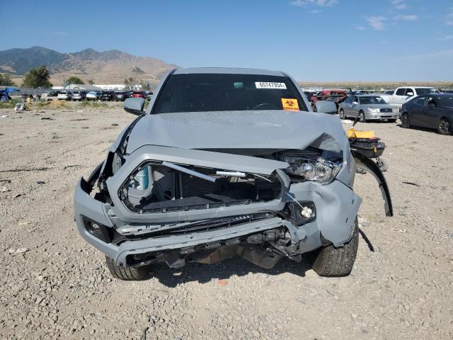 Photo 4 VIN: 3TMAZ5CN9KM080882 - TOYOTA TACOMA DOU 