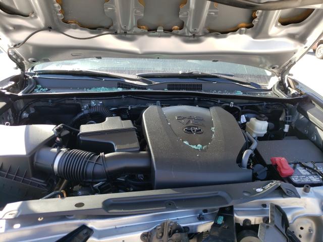 Photo 6 VIN: 3TMAZ5CNXJM060154 - TOYOTA TACOMA DOU 