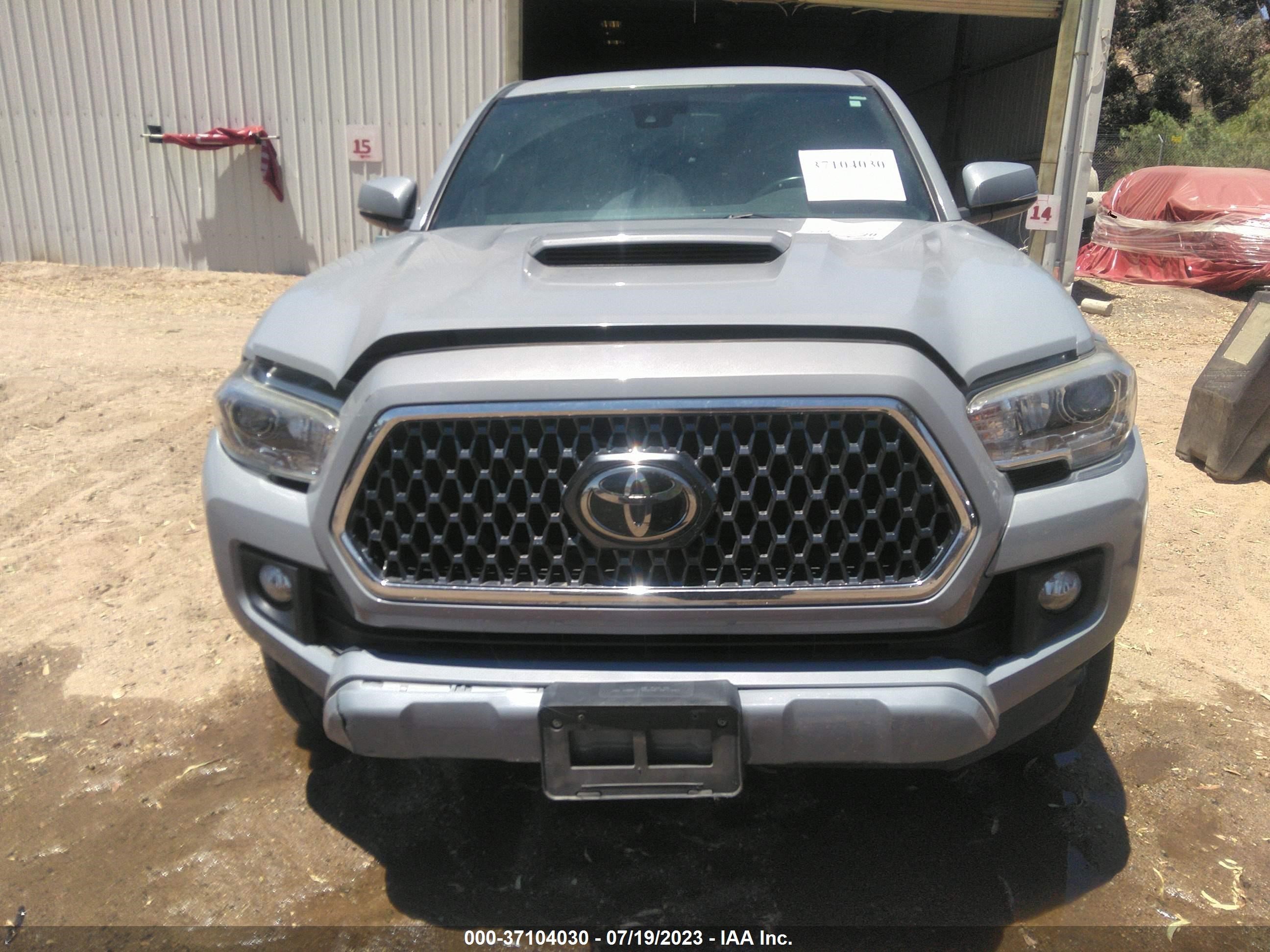 Photo 11 VIN: 3TMAZ5CNXKM081670 - TOYOTA TACOMA 