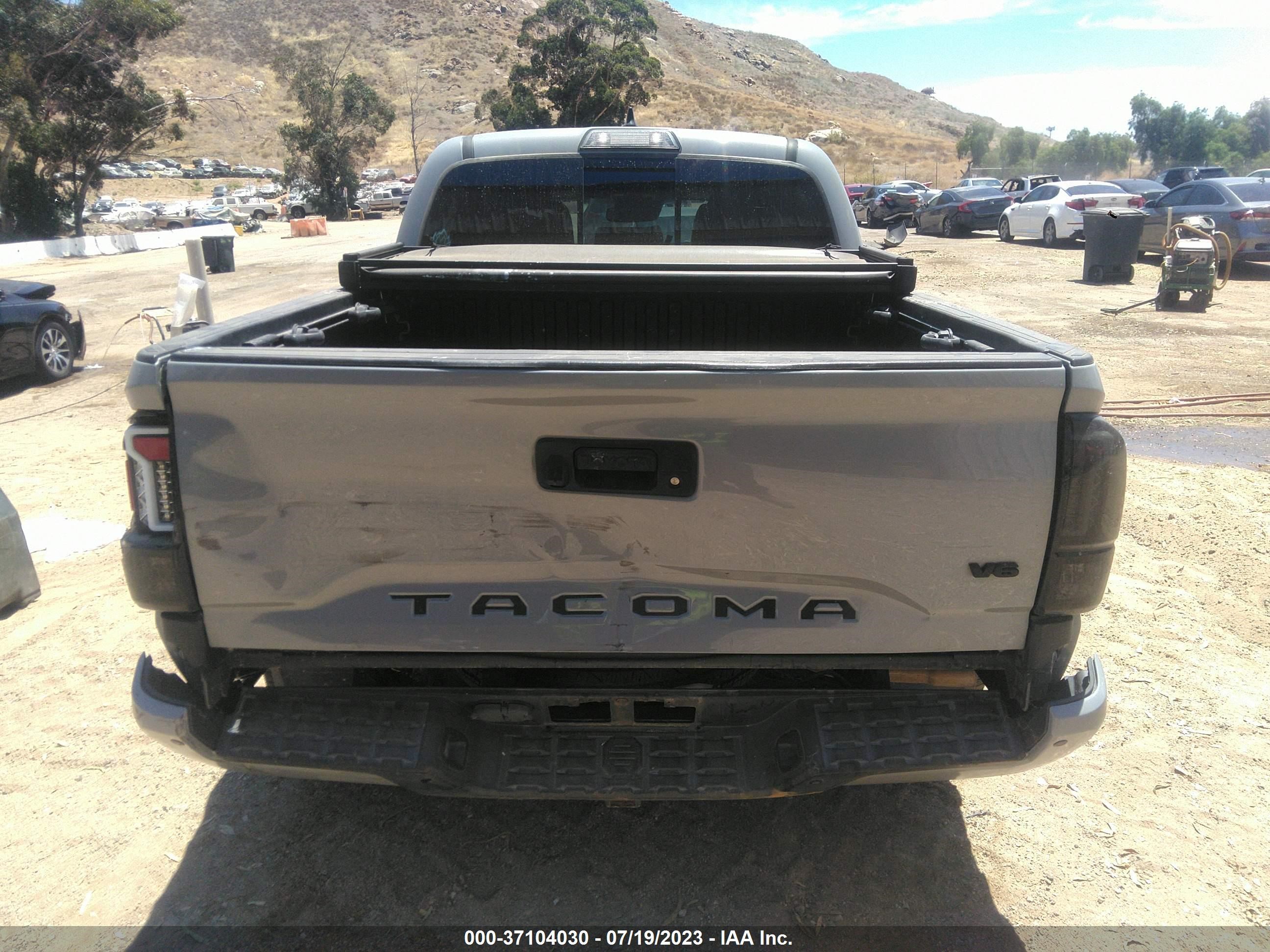 Photo 15 VIN: 3TMAZ5CNXKM081670 - TOYOTA TACOMA 