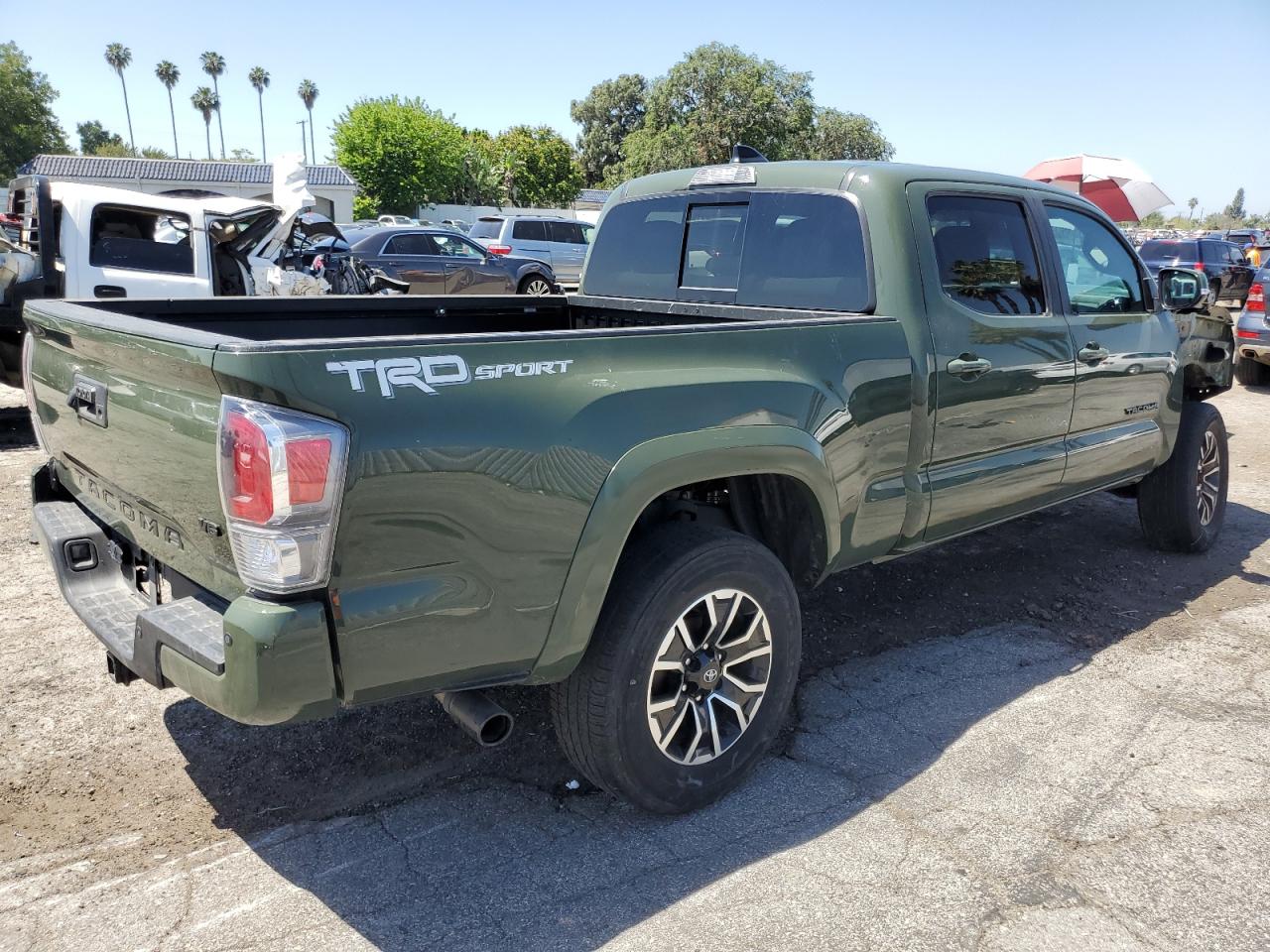 Photo 2 VIN: 3TMBZ5DNXMM030420 - TOYOTA TACOMA DOU 