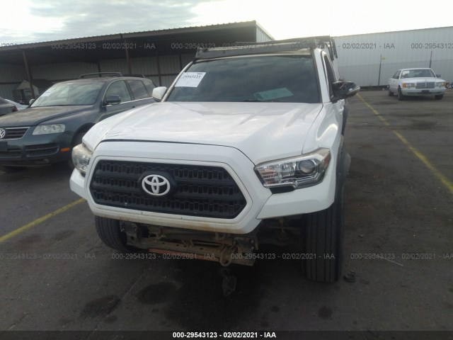 Photo 5 VIN: 3TMCZ5AN0GM030942 - TOYOTA TACOMA 