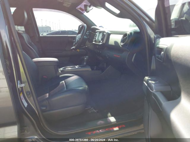 Photo 4 VIN: 3TMCZ5AN0JM132376 - TOYOTA TACOMA 