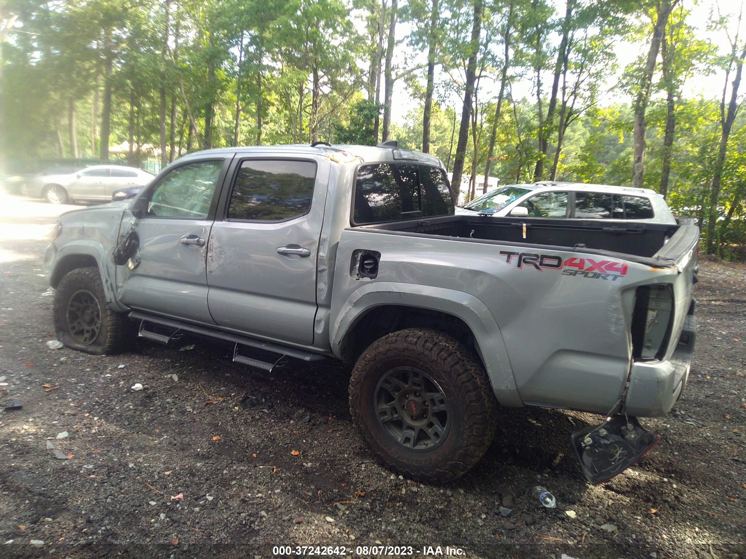 Photo 2 VIN: 3TMCZ5AN0KM216148 - TOYOTA TACOMA 