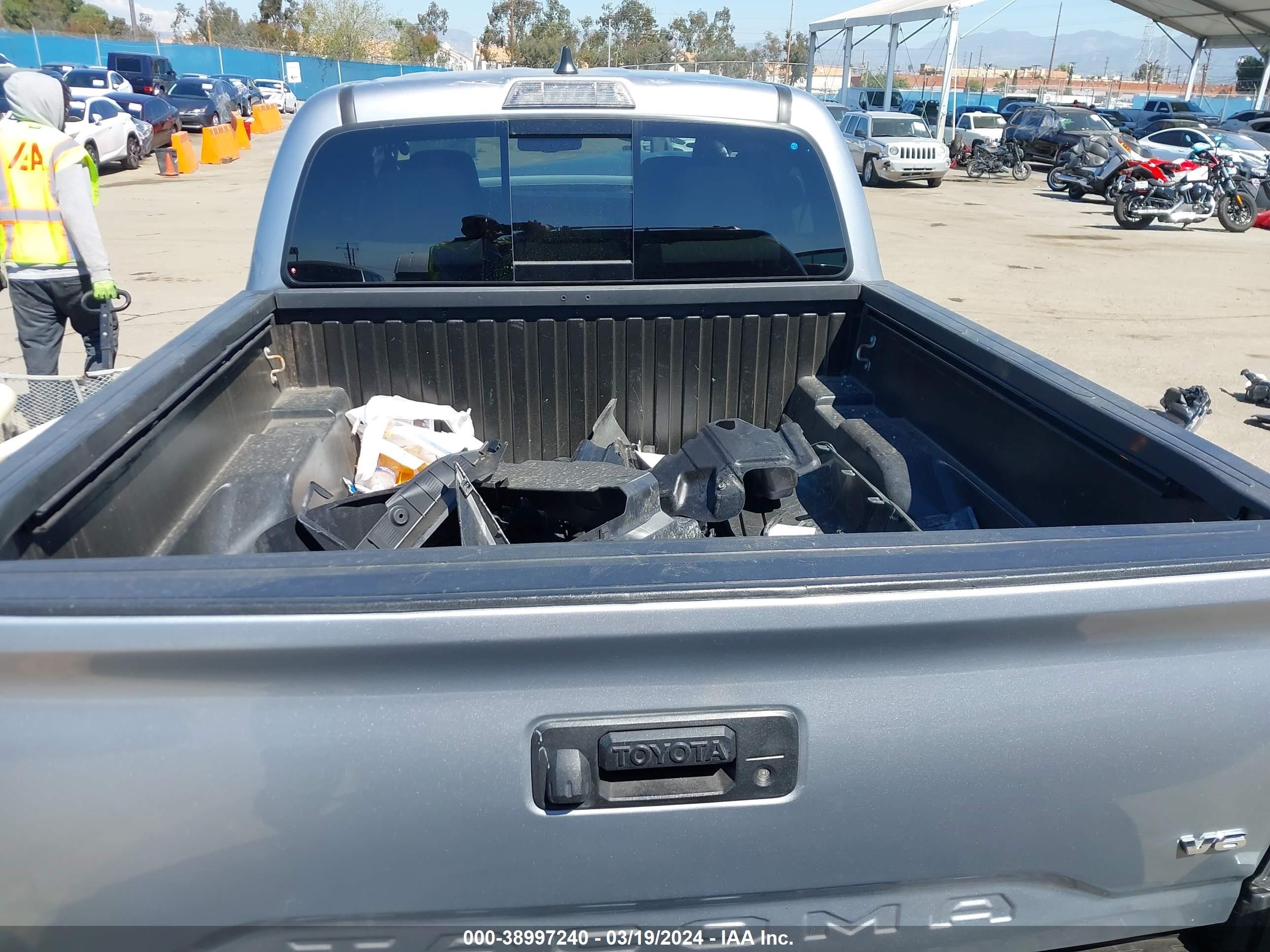 Photo 16 VIN: 3TMCZ5AN0LM289988 - TOYOTA TACOMA 