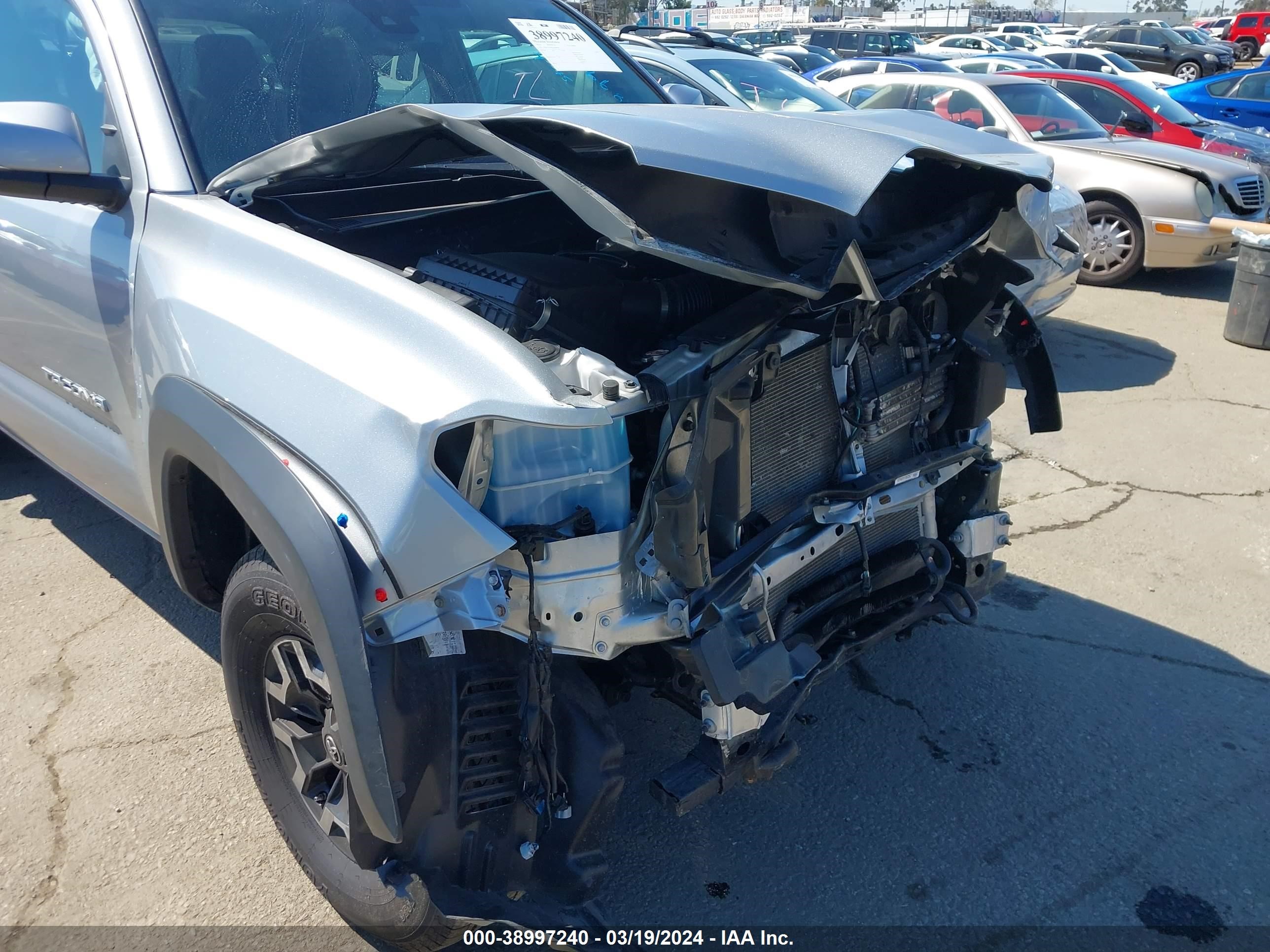 Photo 5 VIN: 3TMCZ5AN0LM289988 - TOYOTA TACOMA 