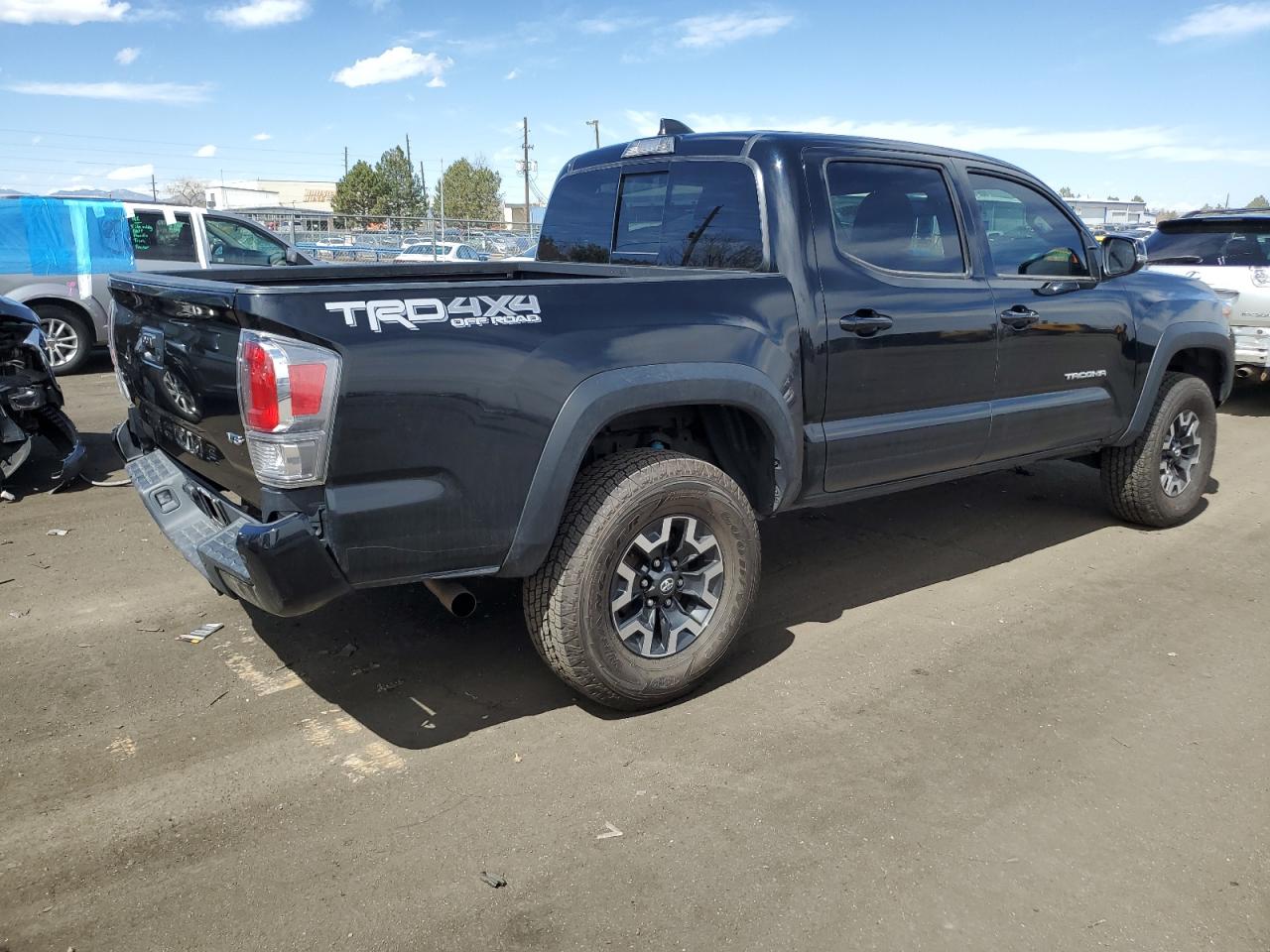 Photo 2 VIN: 3TMCZ5AN0MM388053 - TOYOTA TACOMA 