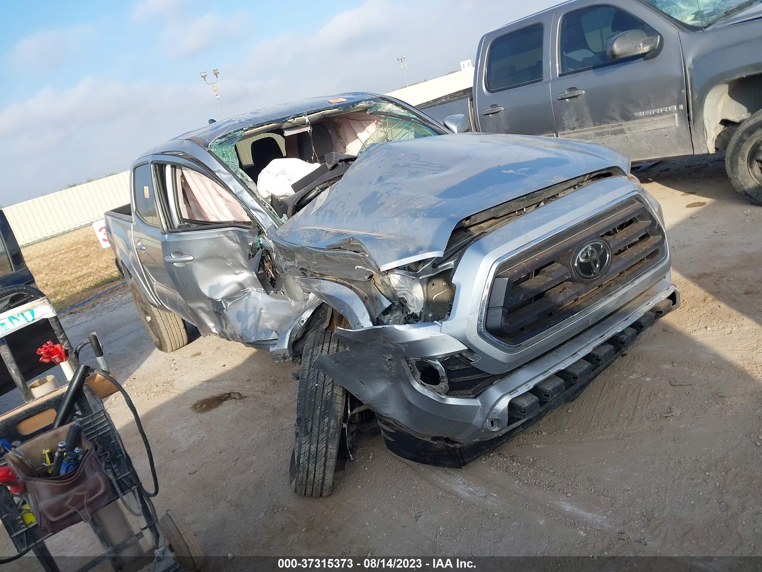 Photo 0 VIN: 3TMCZ5AN0NM517944 - TOYOTA TACOMA 