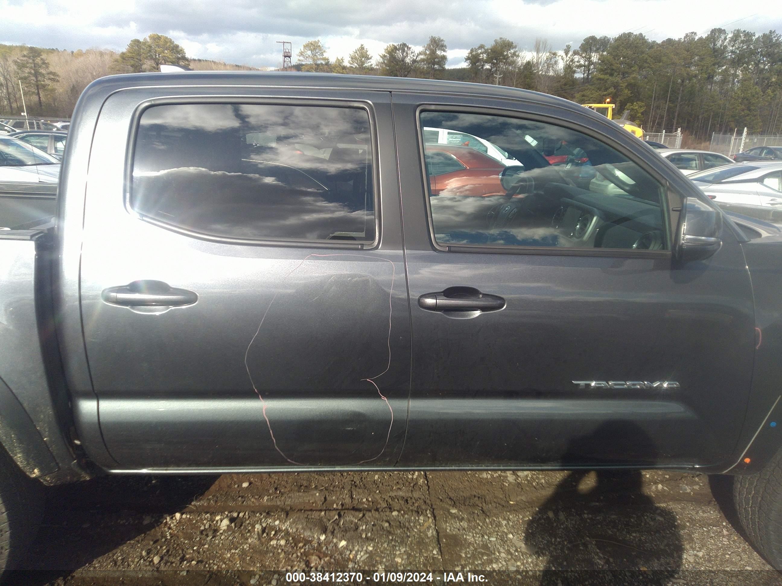 Photo 12 VIN: 3TMCZ5AN0PM618212 - TOYOTA TACOMA 