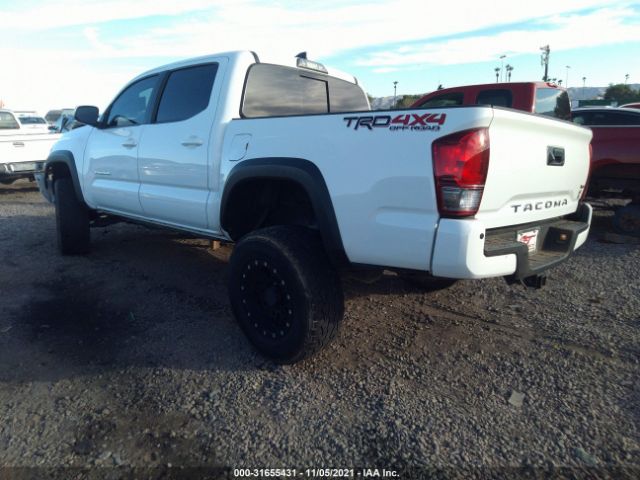 Photo 2 VIN: 3TMCZ5AN1HM051820 - TOYOTA TACOMA 