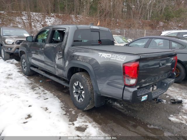 Photo 2 VIN: 3TMCZ5AN1JM187600 - TOYOTA TACOMA 