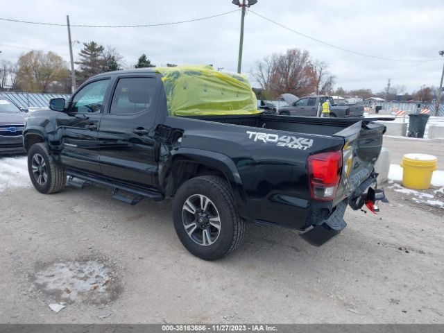 Photo 2 VIN: 3TMCZ5AN1KM210424 - TOYOTA TACOMA 