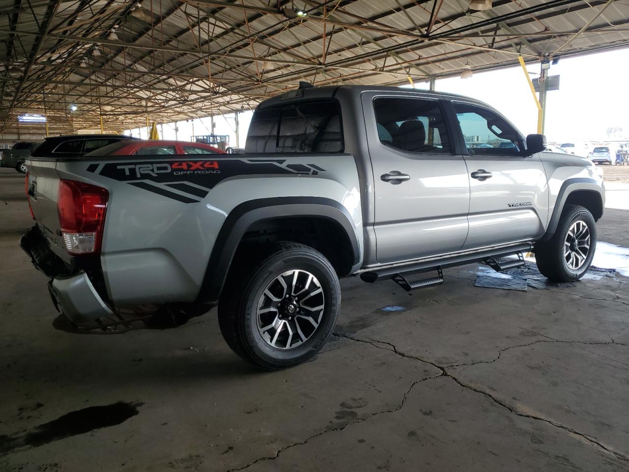 Photo 2 VIN: 3TMCZ5AN1KM232407 - TOYOTA TACOMA 