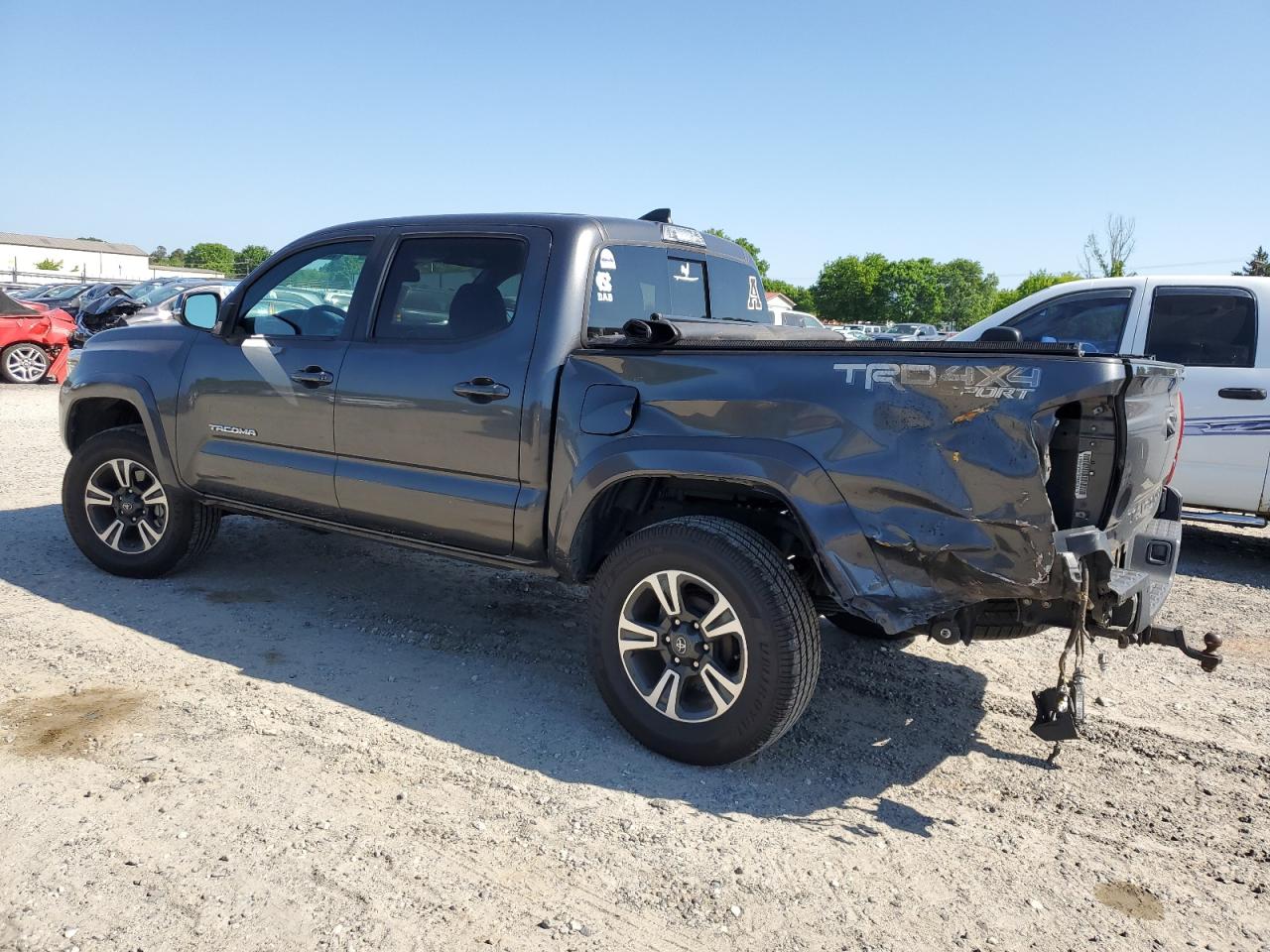 Photo 1 VIN: 3TMCZ5AN1KM273443 - TOYOTA TACOMA 