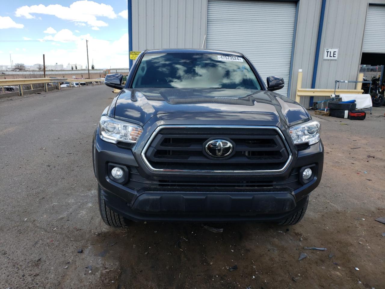 Photo 4 VIN: 3TMCZ5AN1NM514115 - TOYOTA TACOMA 