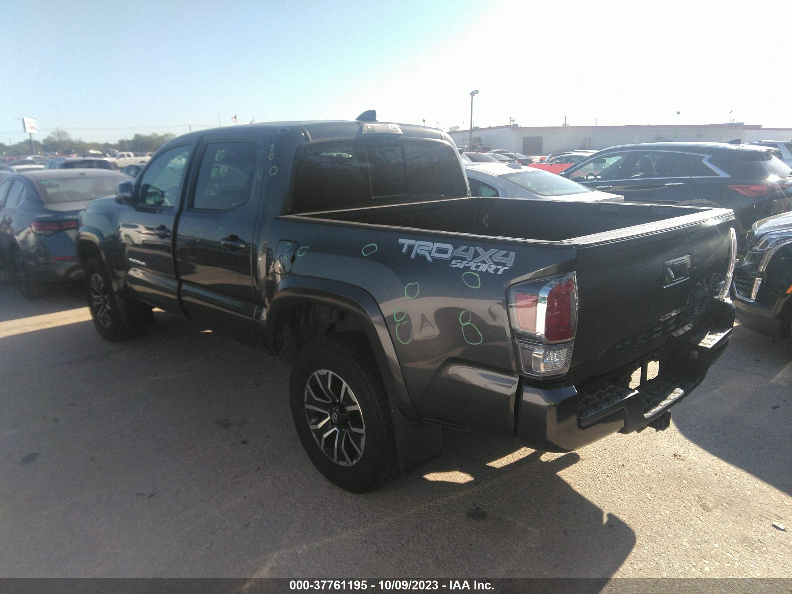 Photo 2 VIN: 3TMCZ5AN1PM541835 - TOYOTA TACOMA 