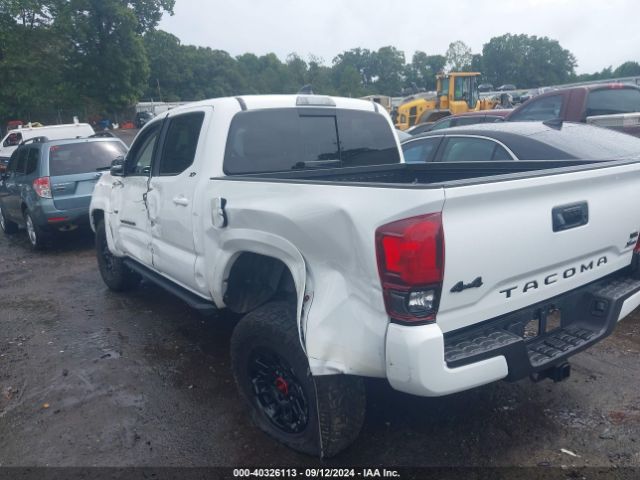 Photo 2 VIN: 3TMCZ5AN1PM560014 - TOYOTA TACOMA 