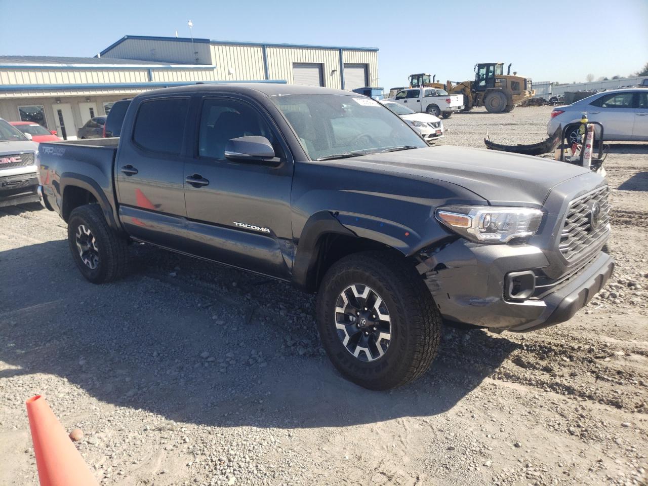 Photo 3 VIN: 3TMCZ5AN1PM624388 - TOYOTA TACOMA 