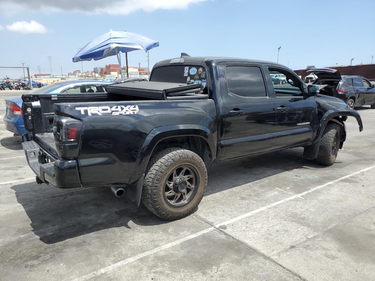 Photo 2 VIN: 3TMCZ5AN2HM075463 - TOYOTA TACOMA 