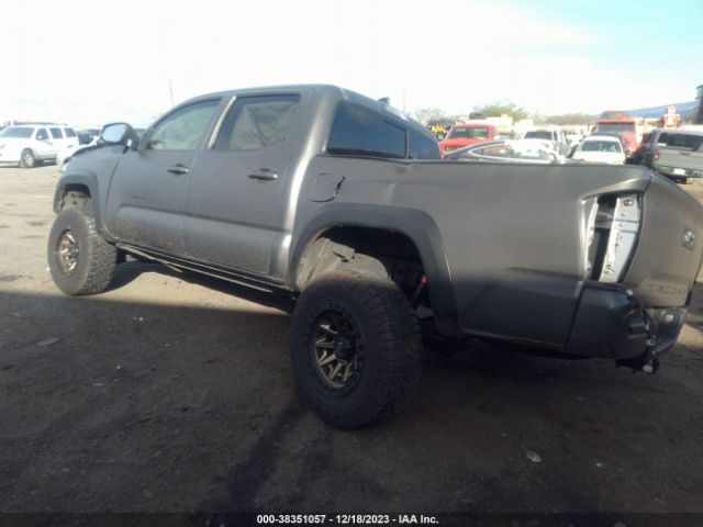 Photo 2 VIN: 3TMCZ5AN2JM131570 - TOYOTA TACOMA 