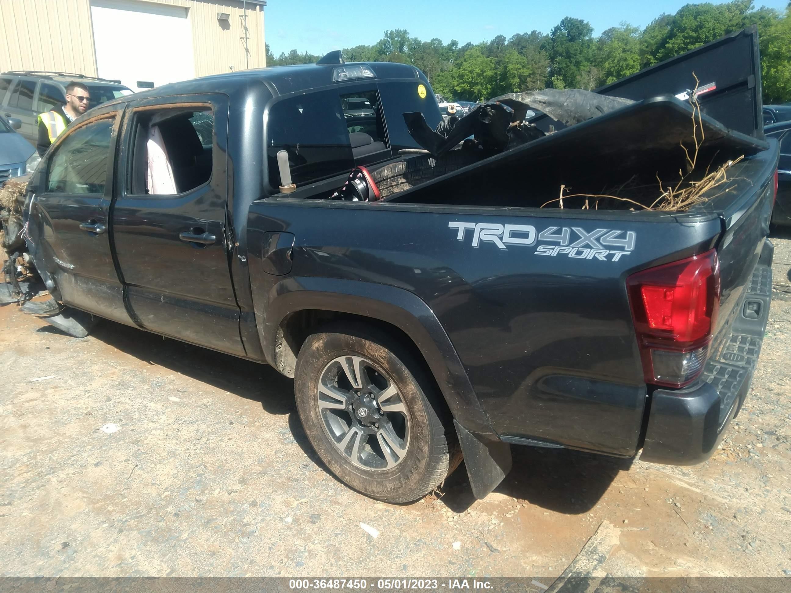 Photo 2 VIN: 3TMCZ5AN2KM194539 - TOYOTA TACOMA 