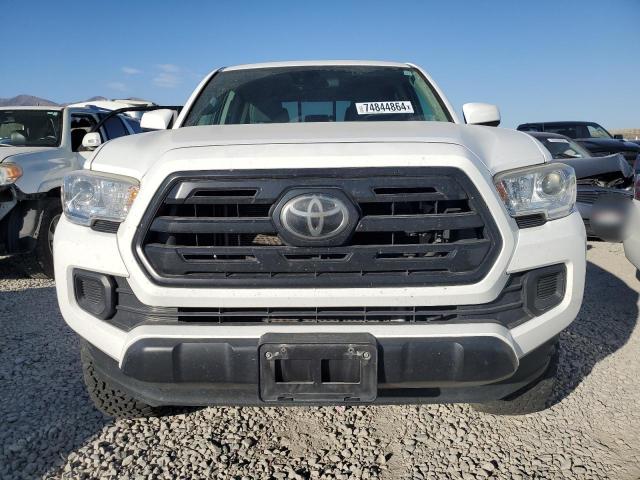 Photo 4 VIN: 3TMCZ5AN2KM222131 - TOYOTA TACOMA DOU 