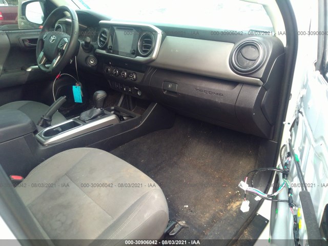 Photo 4 VIN: 3TMCZ5AN2KM247496 - TOYOTA TACOMA 4WD 