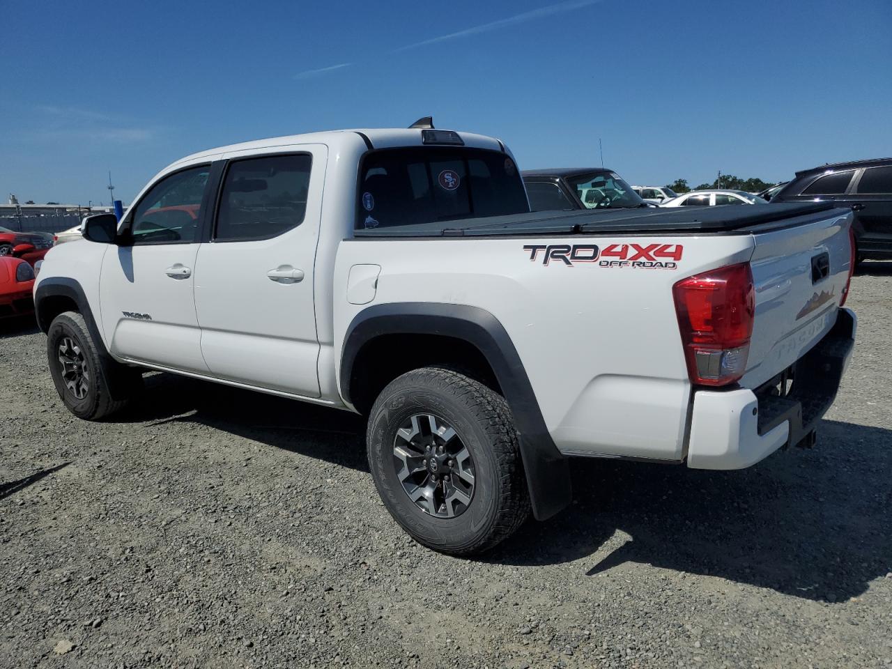 Photo 1 VIN: 3TMCZ5AN3HM067789 - TOYOTA TACOMA 