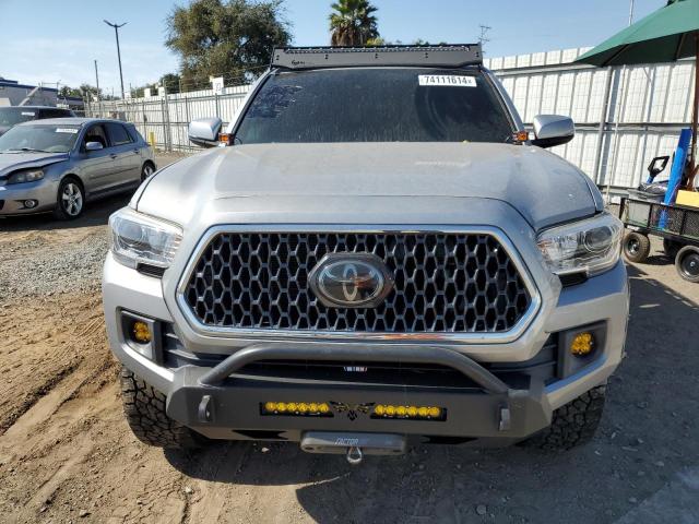 Photo 4 VIN: 3TMCZ5AN3JM129309 - TOYOTA TACOMA DOU 