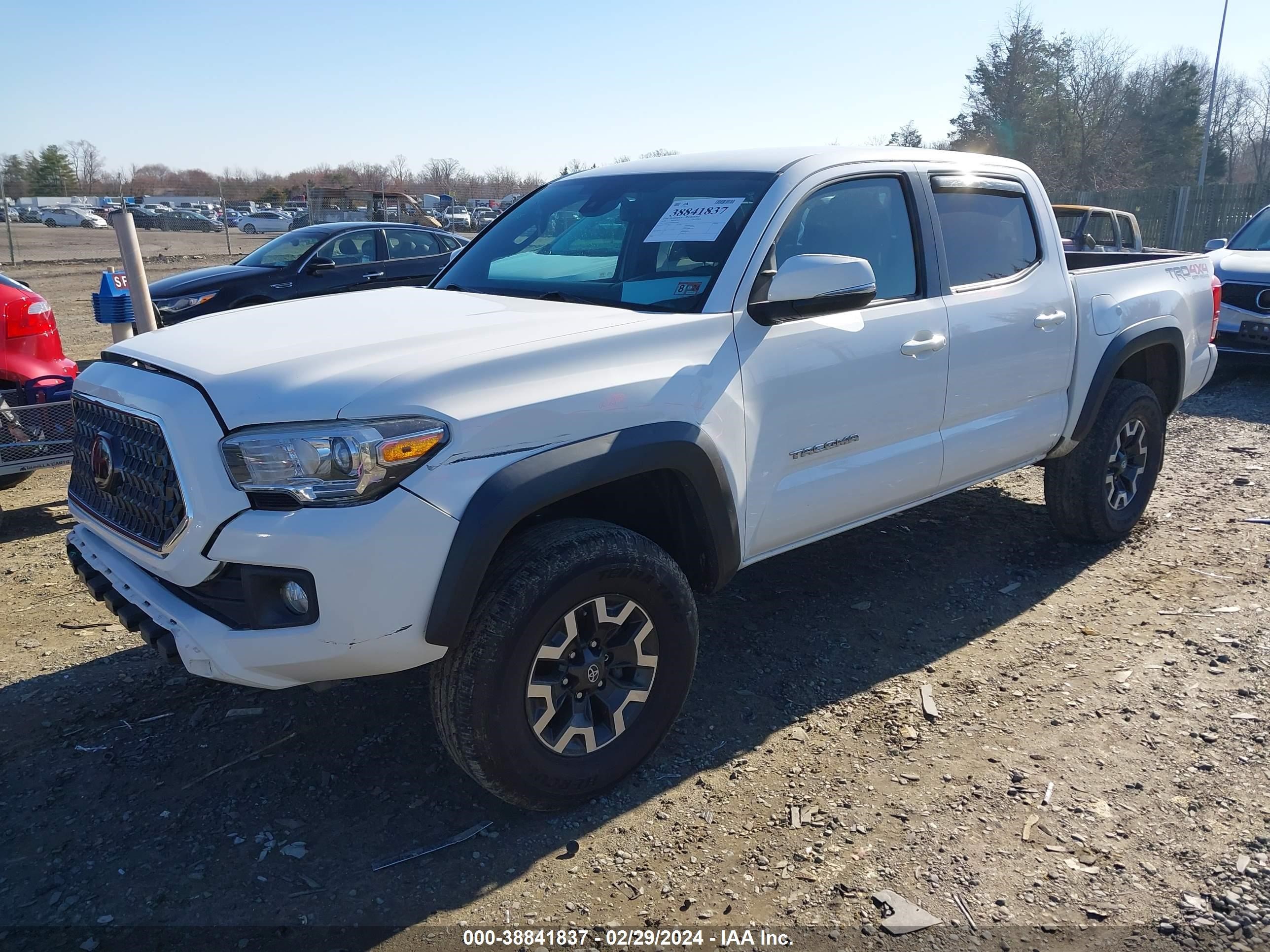 Photo 1 VIN: 3TMCZ5AN3KM210067 - TOYOTA TACOMA 