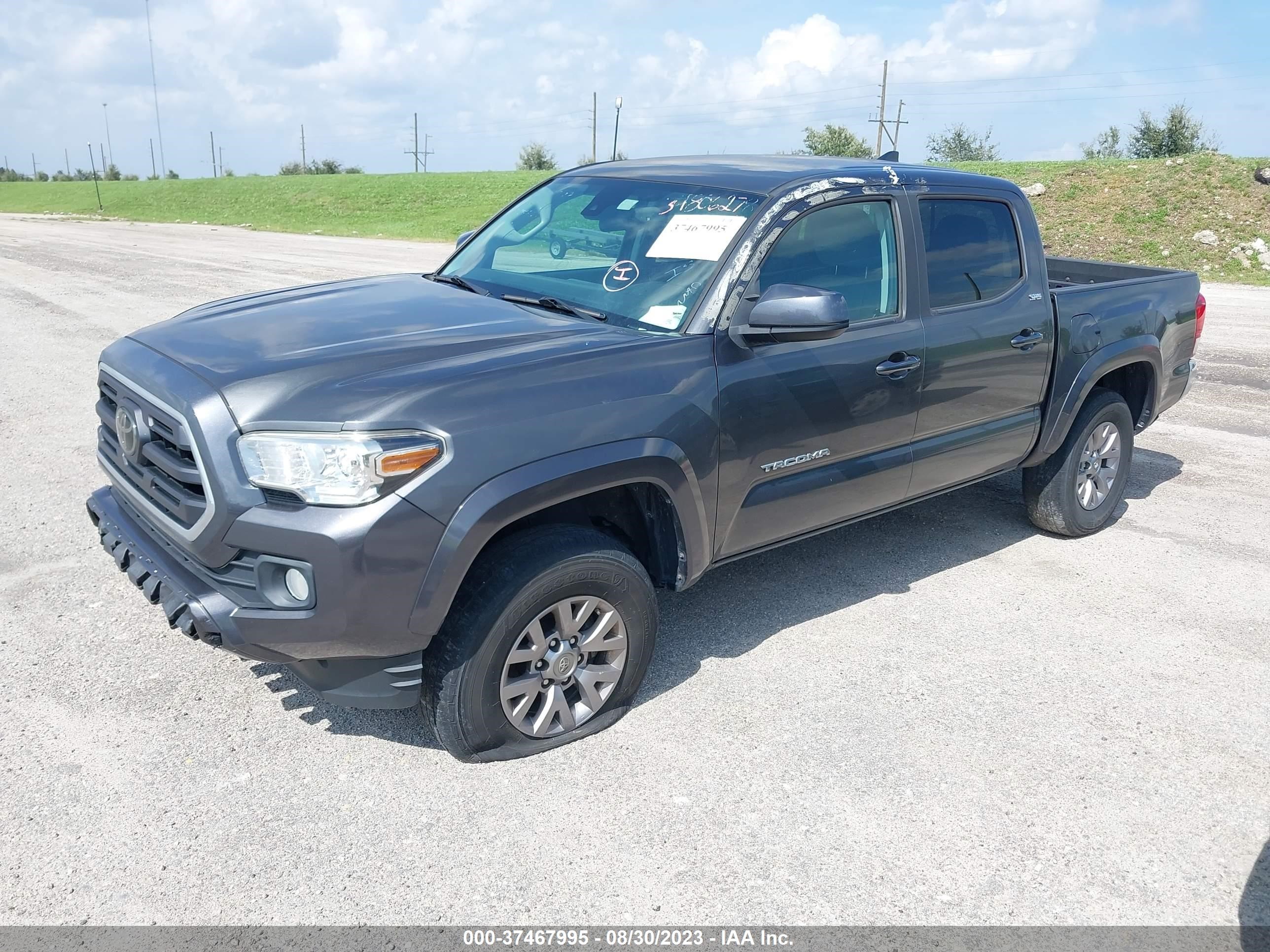 Photo 2 VIN: 3TMCZ5AN3KM216225 - TOYOTA TACOMA 