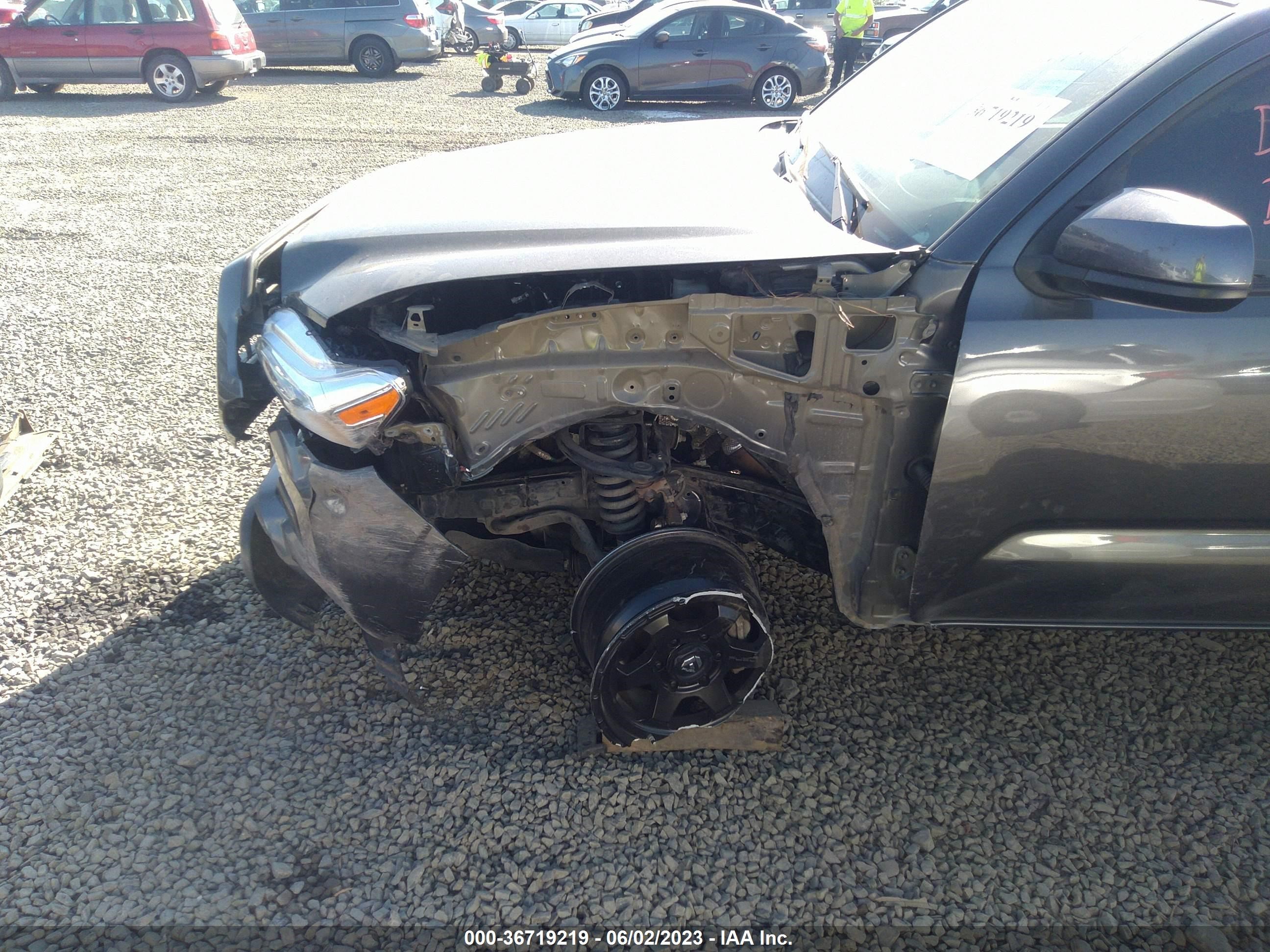 Photo 5 VIN: 3TMCZ5AN3KM272391 - TOYOTA TACOMA 