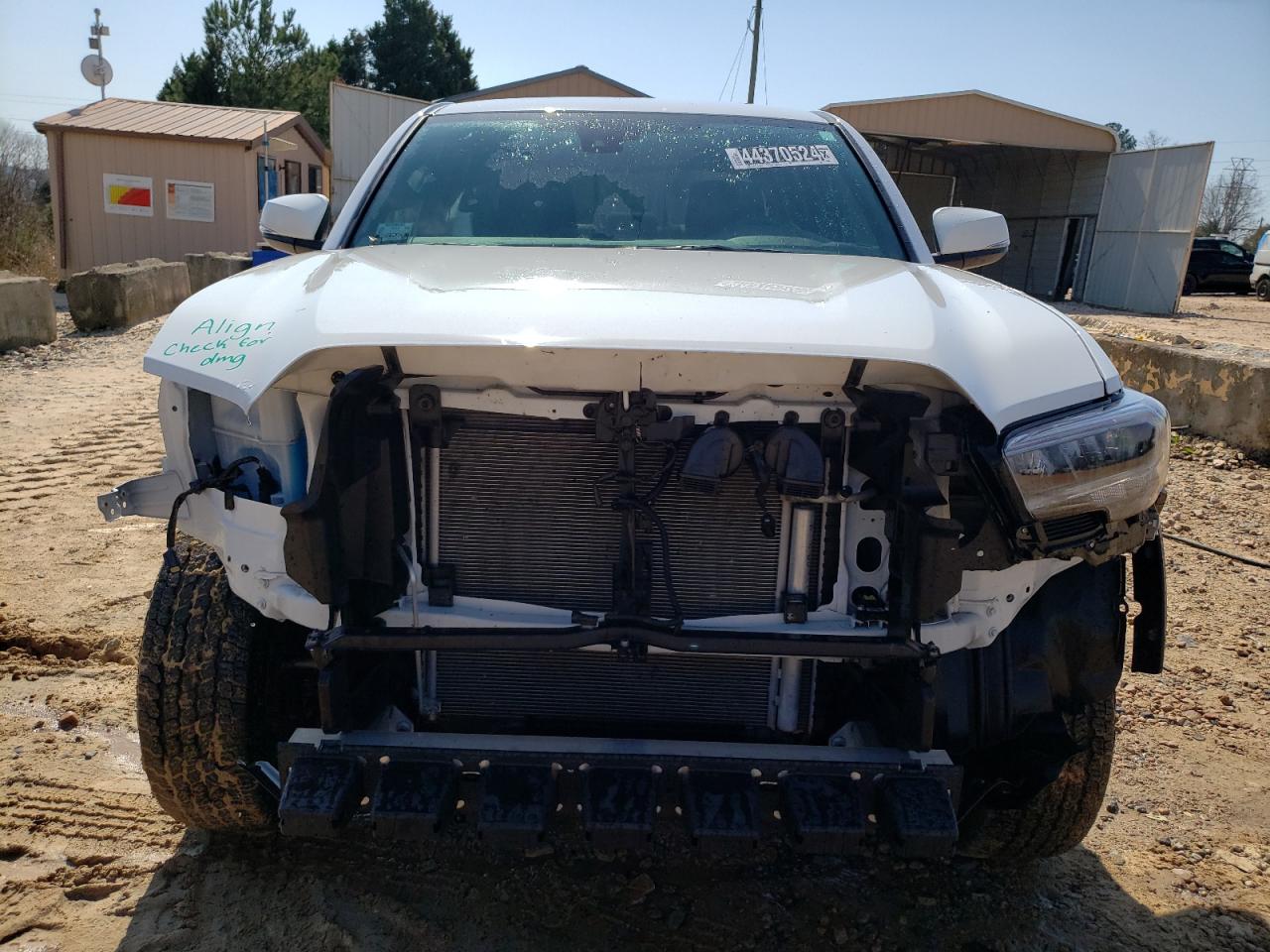 Photo 4 VIN: 3TMCZ5AN3PM553923 - TOYOTA TACOMA 