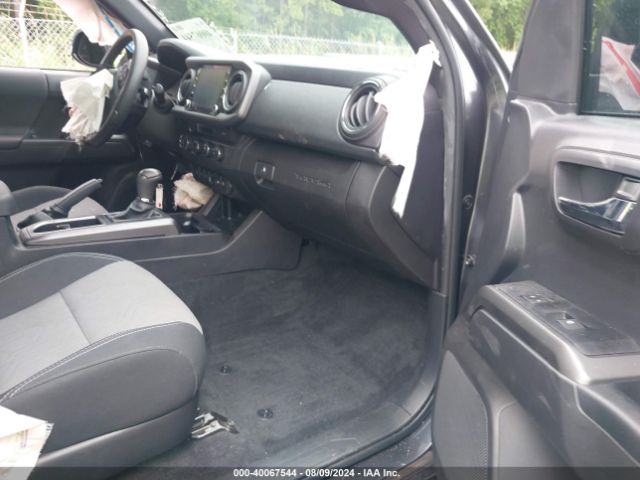 Photo 4 VIN: 3TMCZ5AN3PM563464 - TOYOTA TACOMA 