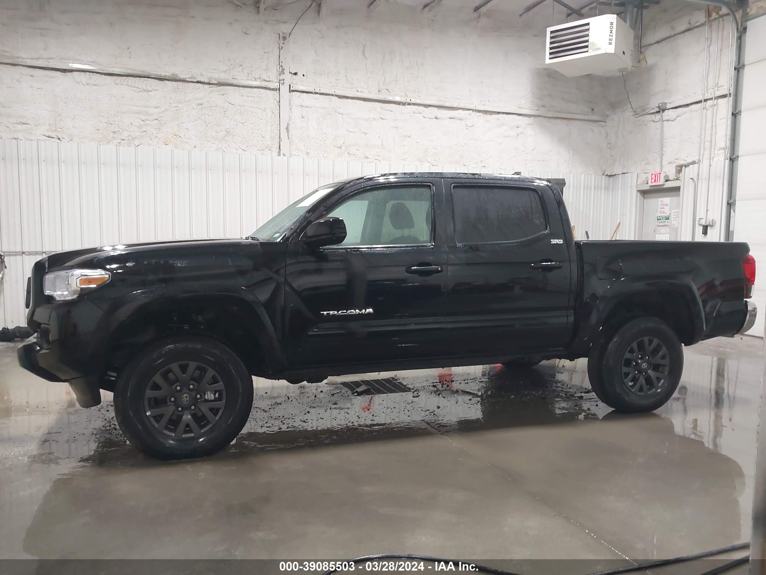 Photo 13 VIN: 3TMCZ5AN3PM599770 - TOYOTA TACOMA 