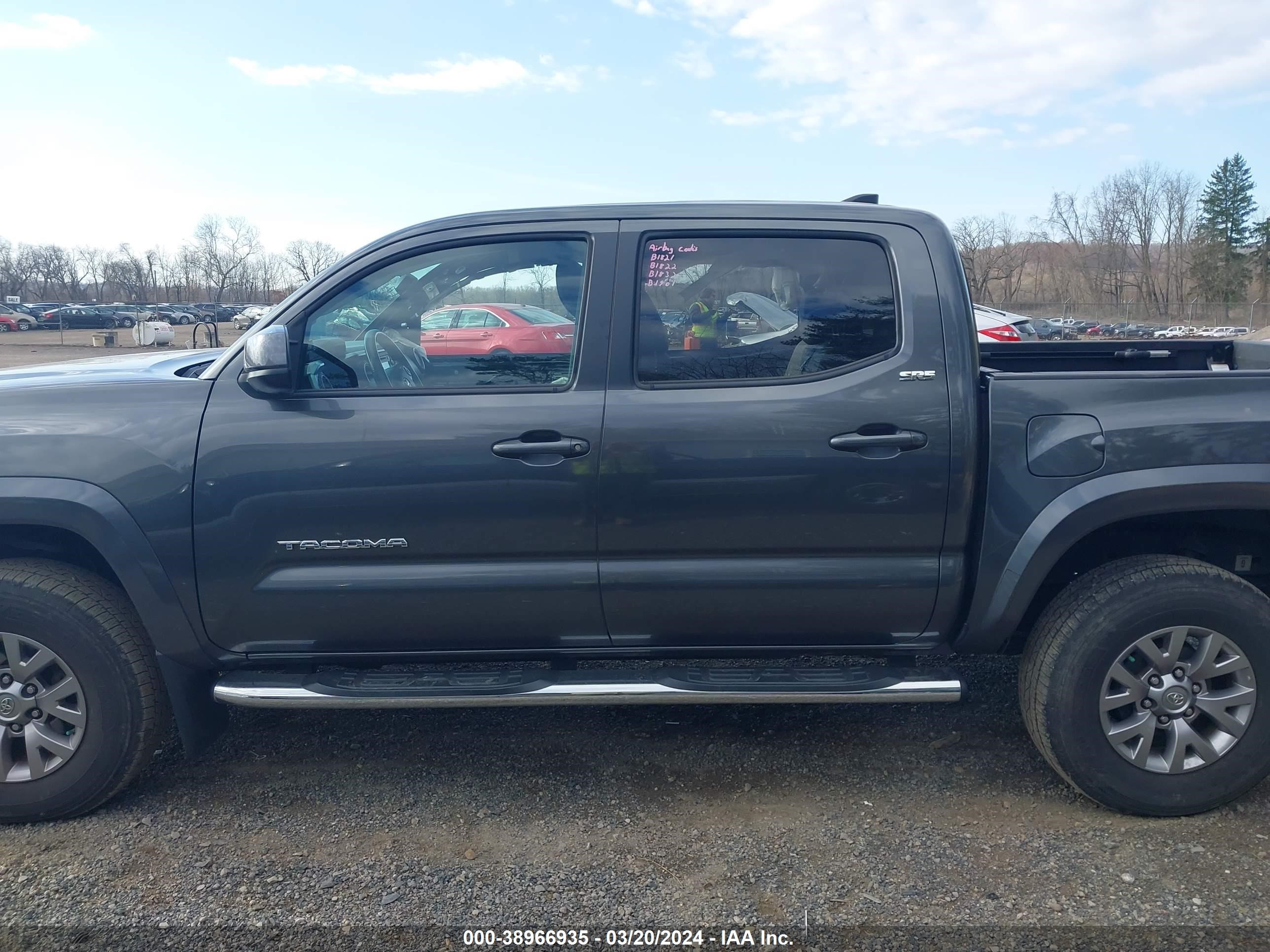 Photo 14 VIN: 3TMCZ5AN4GM031298 - TOYOTA TACOMA 