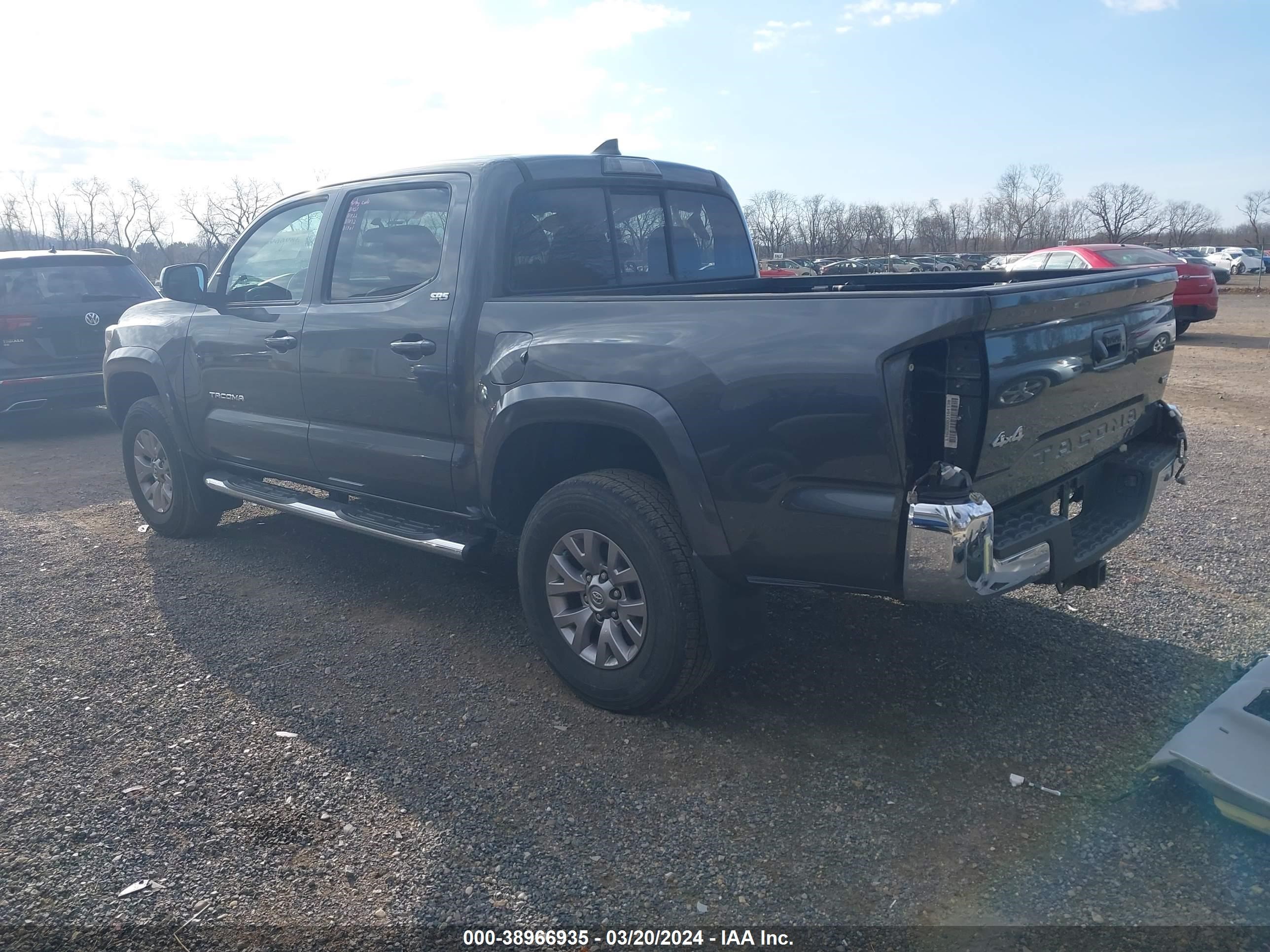 Photo 2 VIN: 3TMCZ5AN4GM031298 - TOYOTA TACOMA 