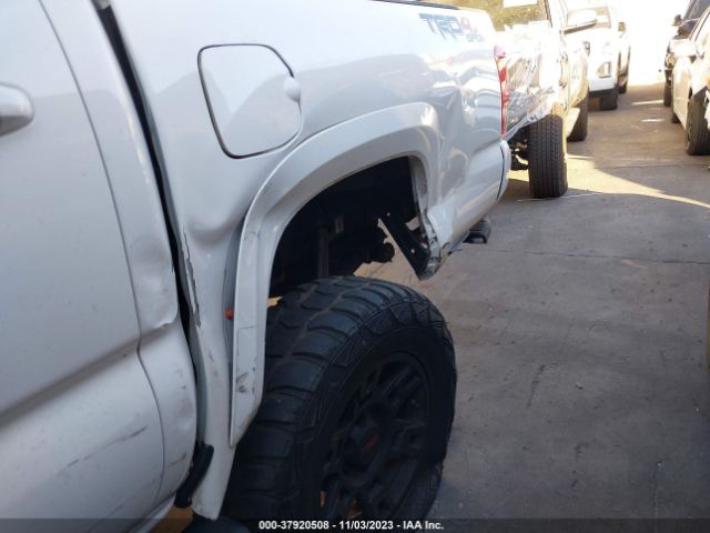 Photo 5 VIN: 3TMCZ5AN4HM070216 - TOYOTA TACOMA 