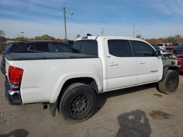 Photo 2 VIN: 3TMCZ5AN4HM098744 - TOYOTA TACOMA DOU 