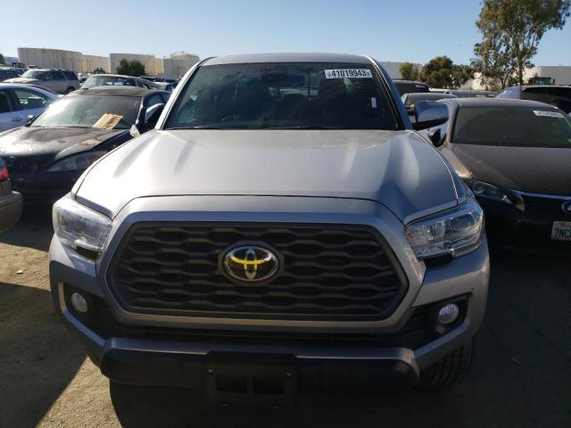 Photo 4 VIN: 3TMCZ5AN4LM333622 - TOYOTA TACOMA DOU 