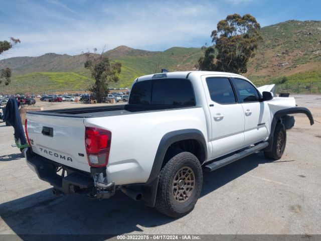 Photo 3 VIN: 3TMCZ5AN4PM563621 - TOYOTA TACOMA 