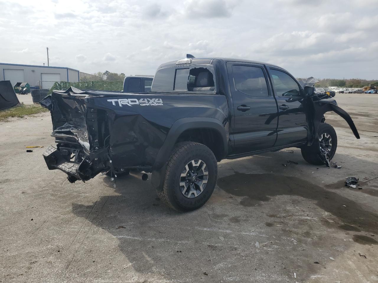 Photo 2 VIN: 3TMCZ5AN4PM614681 - TOYOTA TACOMA 