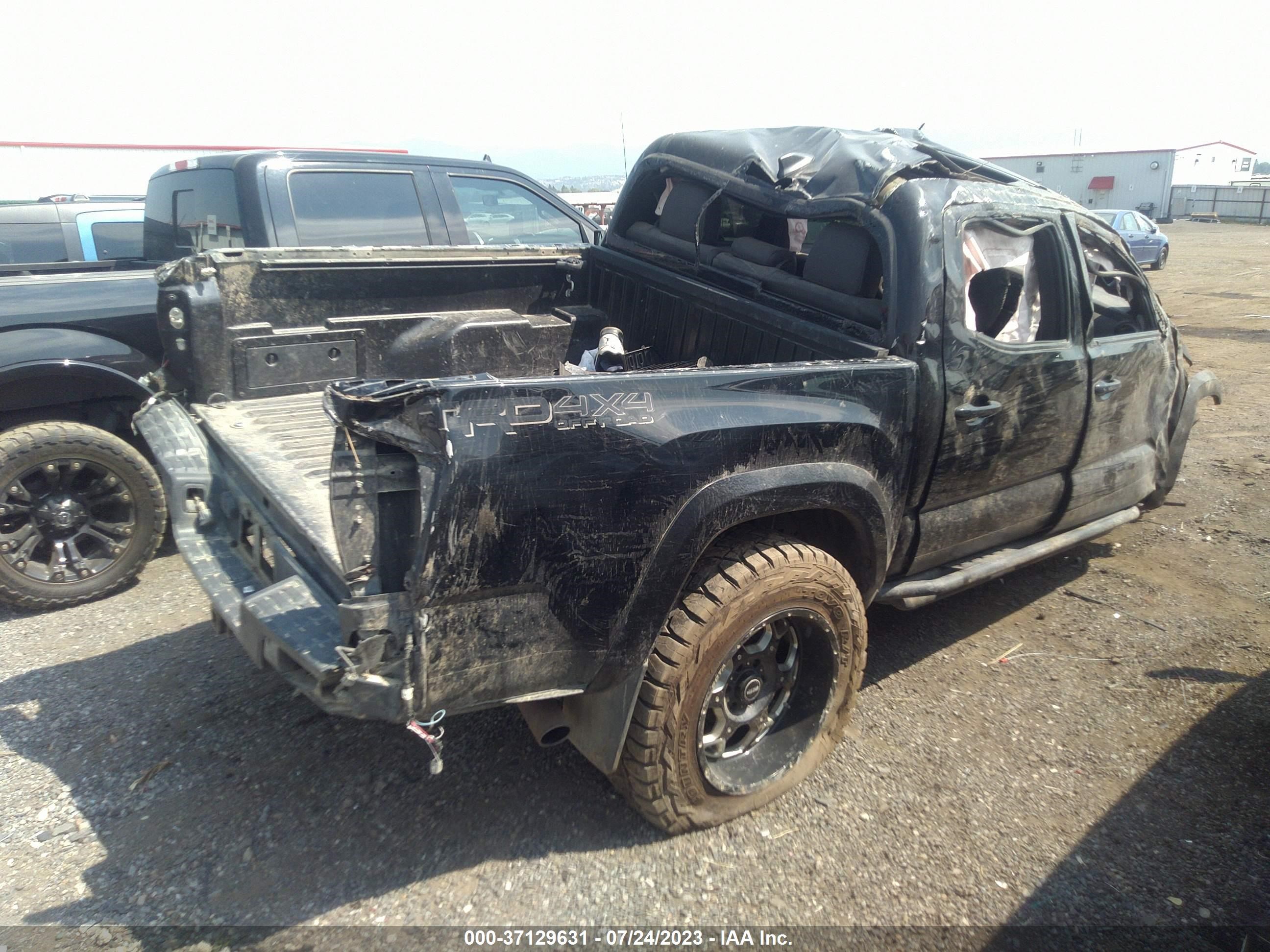 Photo 3 VIN: 3TMCZ5AN5HM058477 - TOYOTA TACOMA 