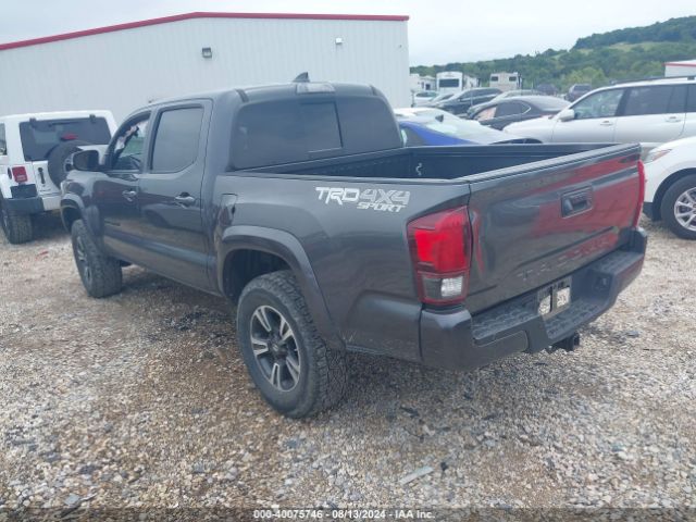 Photo 2 VIN: 3TMCZ5AN5JM185994 - TOYOTA TACOMA 