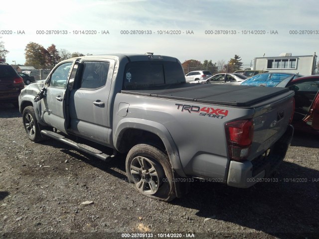 Photo 2 VIN: 3TMCZ5AN5KM242597 - TOYOTA TACOMA 4WD 