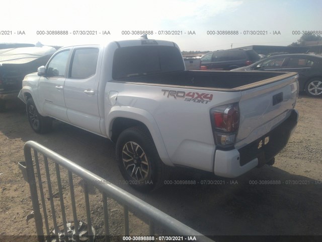 Photo 2 VIN: 3TMCZ5AN5MM432225 - TOYOTA TACOMA 4WD 