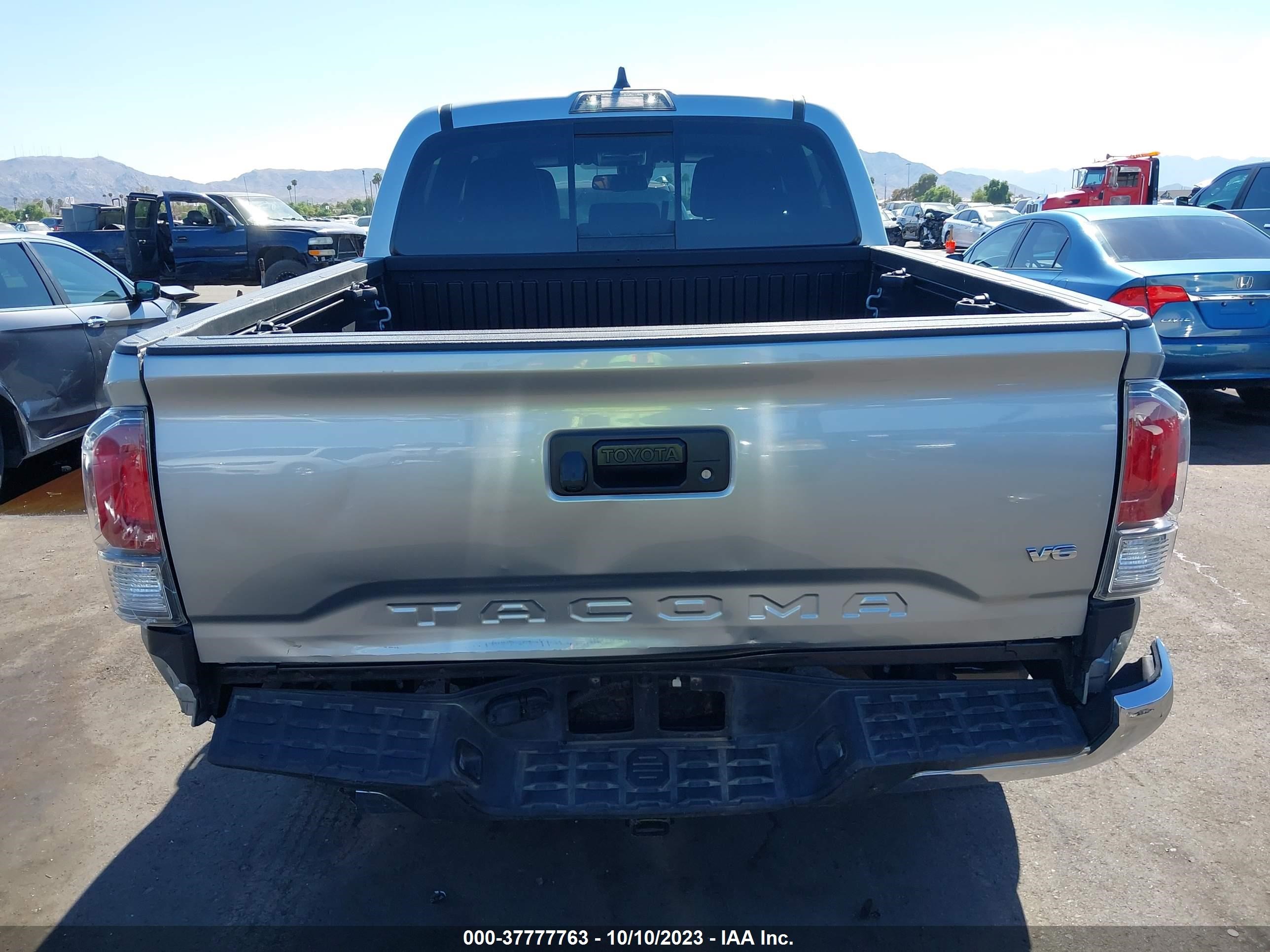 Photo 16 VIN: 3TMCZ5AN5NM471379 - TOYOTA TACOMA 