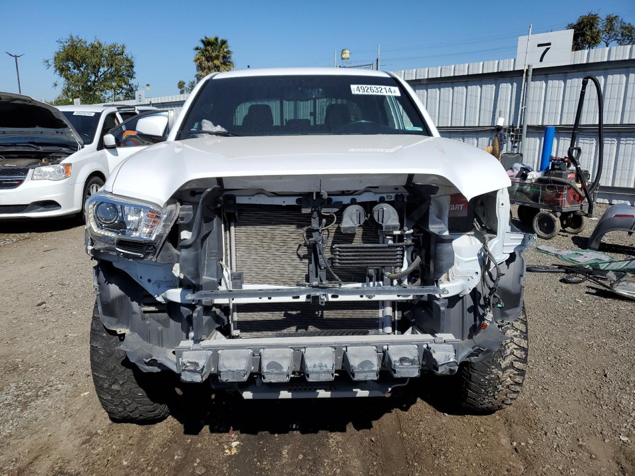 Photo 4 VIN: 3TMCZ5AN6GM033585 - TOYOTA TACOMA 