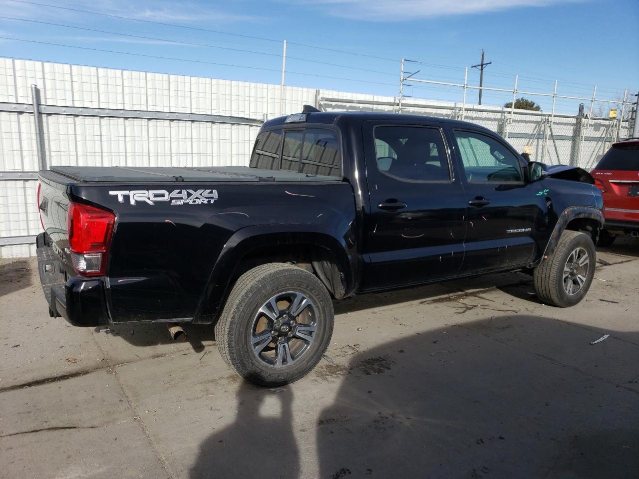 Photo 2 VIN: 3TMCZ5AN6GM036860 - TOYOTA TACOMA 