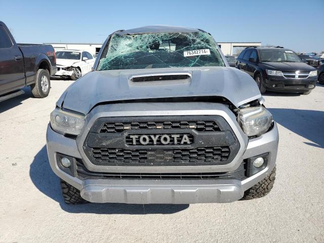 Photo 4 VIN: 3TMCZ5AN6JM167858 - TOYOTA TACOMA DOU 